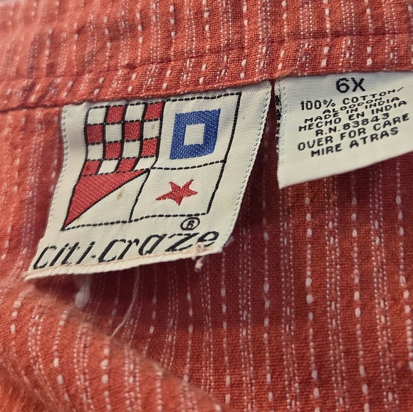 City-Craze Women's  Button-Down Blouse - Picture 3 of 3